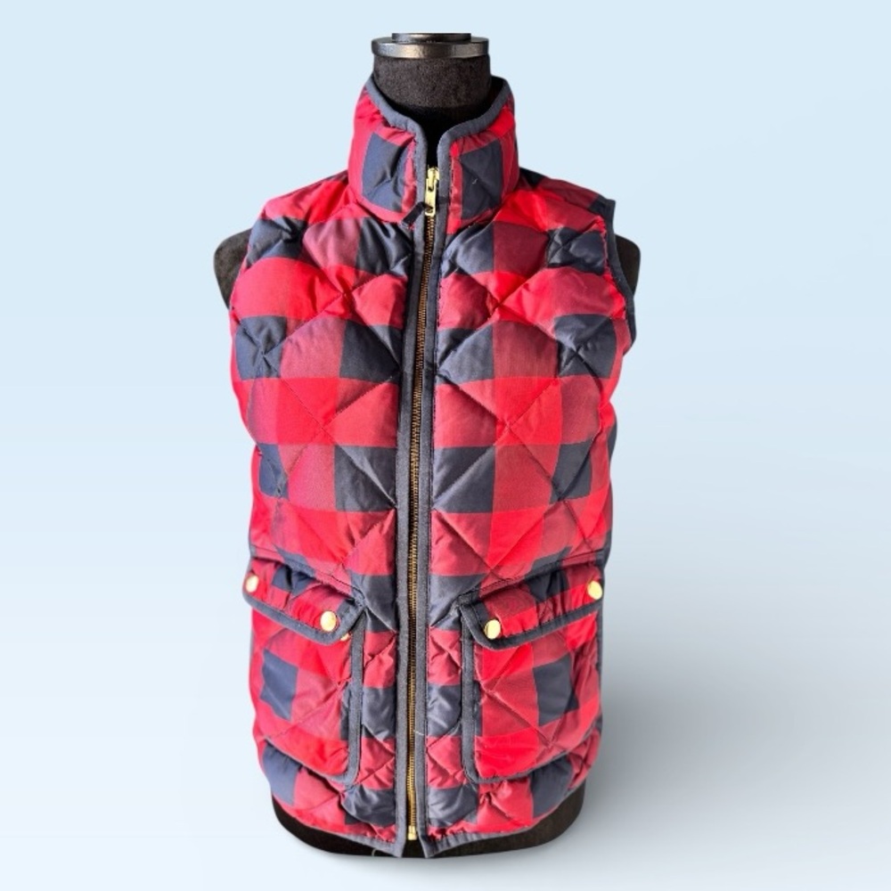 J. Crew The Excursion Puffer Vest Red Buffalo Plaid Navy Blue Down XS EUC